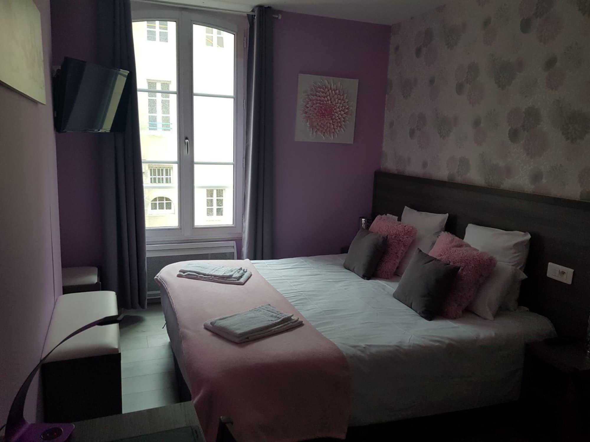 Hotel Le Saint Patrice Bayeux Kültér fotó